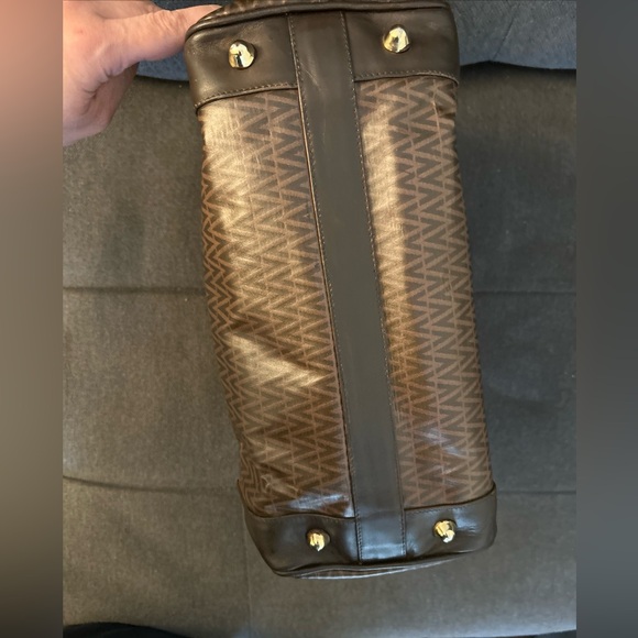 Authentic Mario Valentino Vintage Brown Boston 1970s Handbag W11.5 X 12.5H X 6.5 - Picture 5 of 12